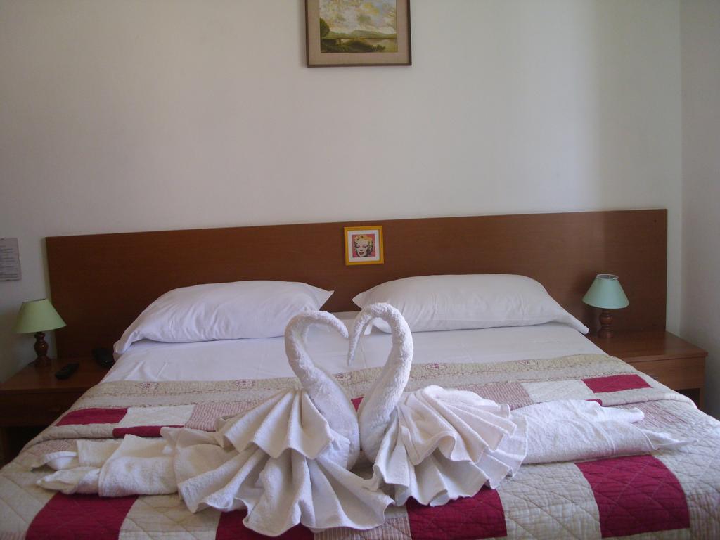 וירג'יו Hotel Caribe מראה חיצוני תמונה