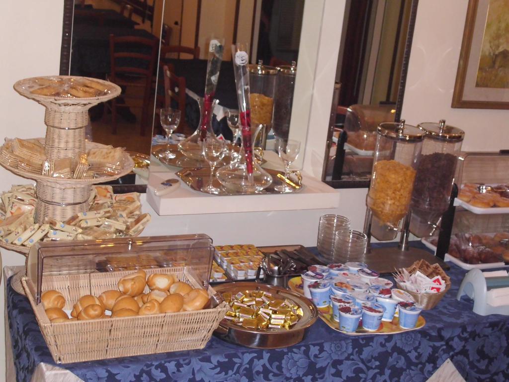 וירג'יו Hotel Caribe מראה חיצוני תמונה