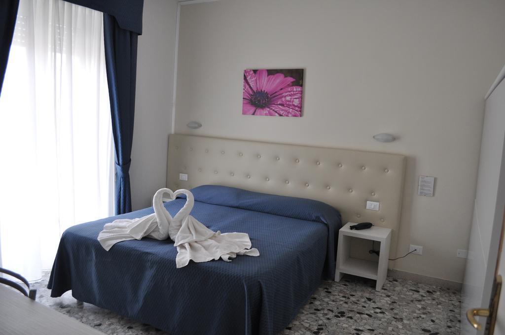 וירג'יו Hotel Caribe חדר תמונה
