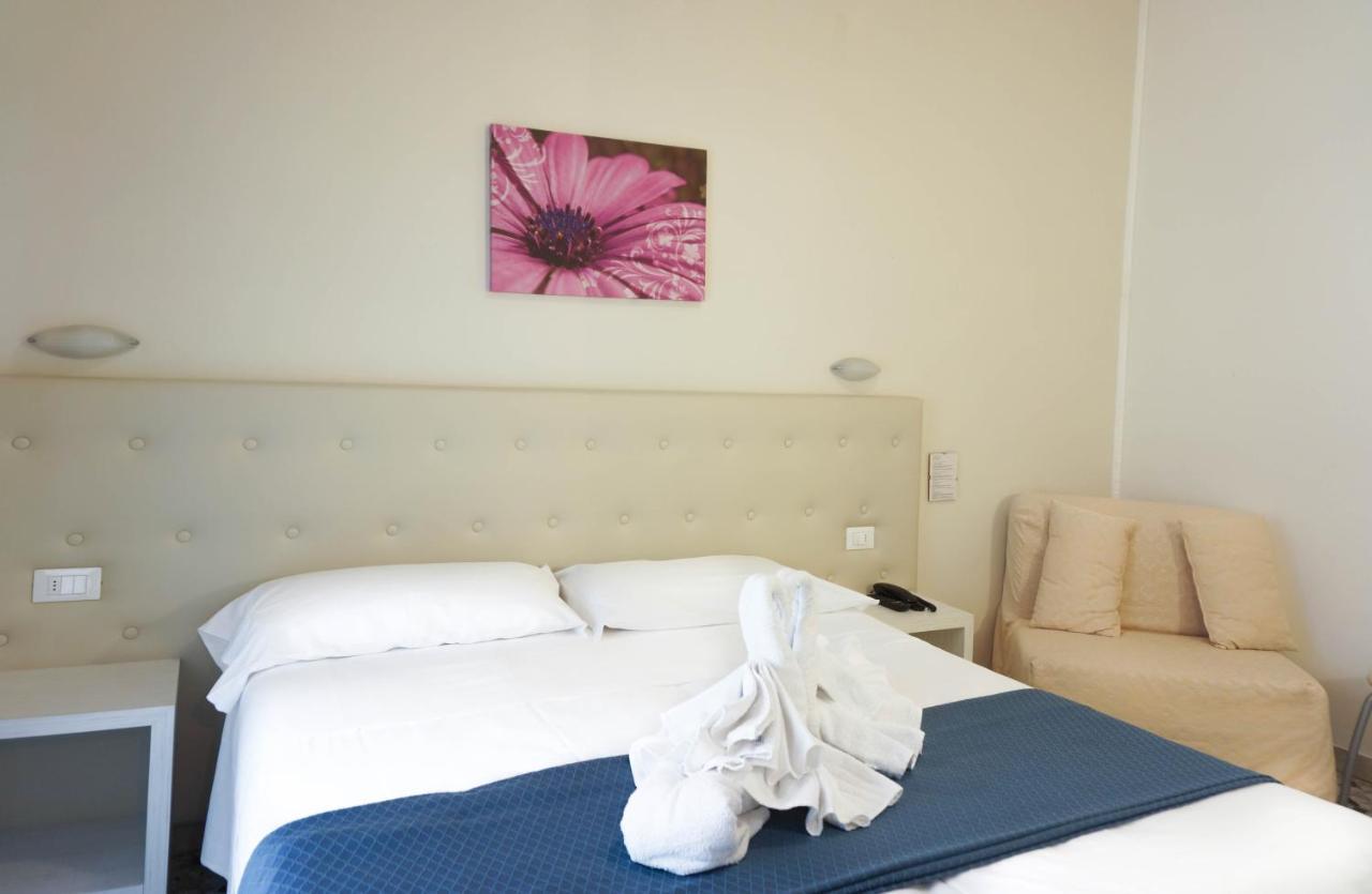 וירג'יו Hotel Caribe מראה חיצוני תמונה