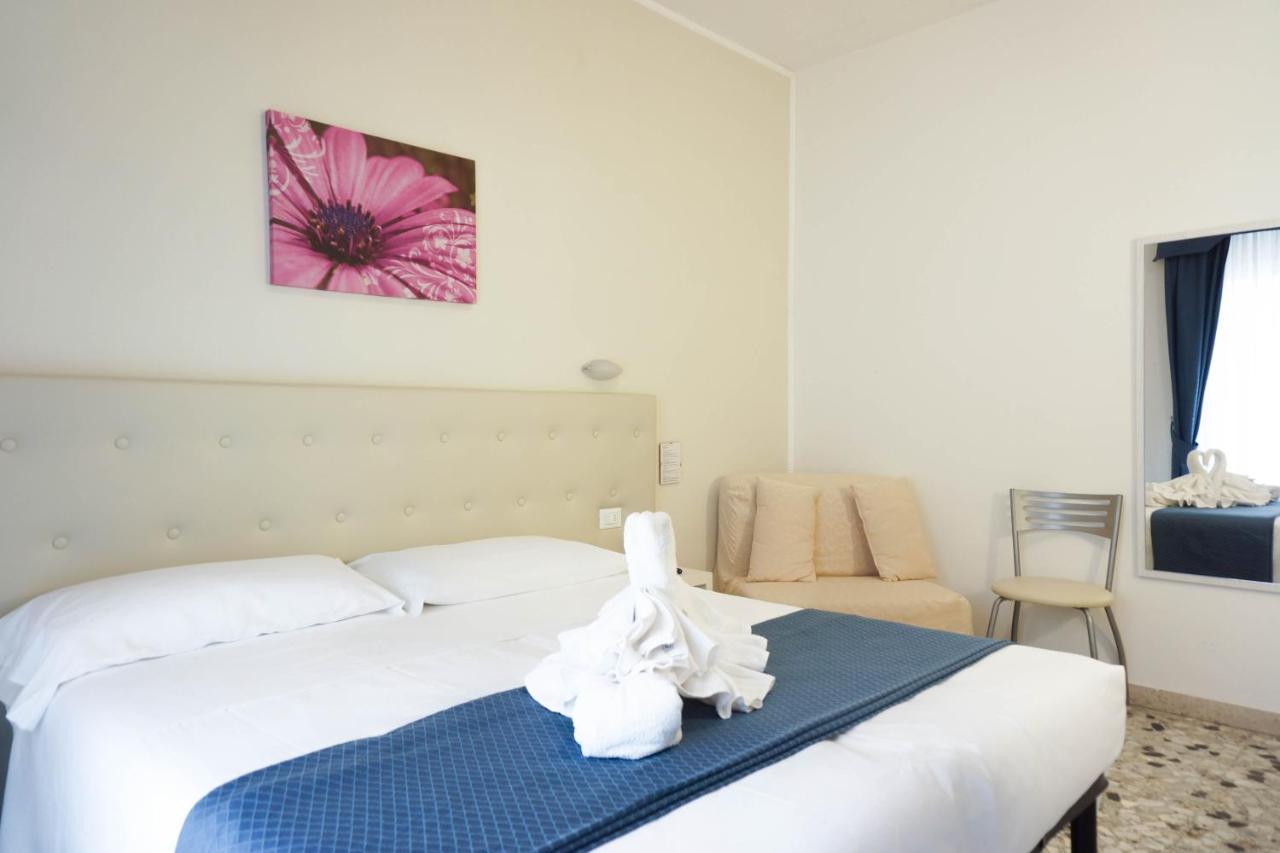 וירג'יו Hotel Caribe מראה חיצוני תמונה