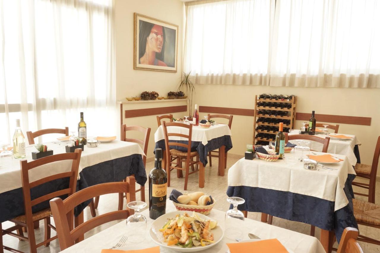 וירג'יו Hotel Caribe מראה חיצוני תמונה